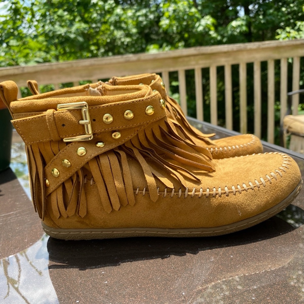 Fringe booties